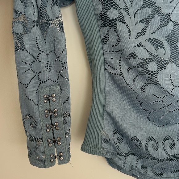 Free People Wild Roses Top - Picture 8 of 9